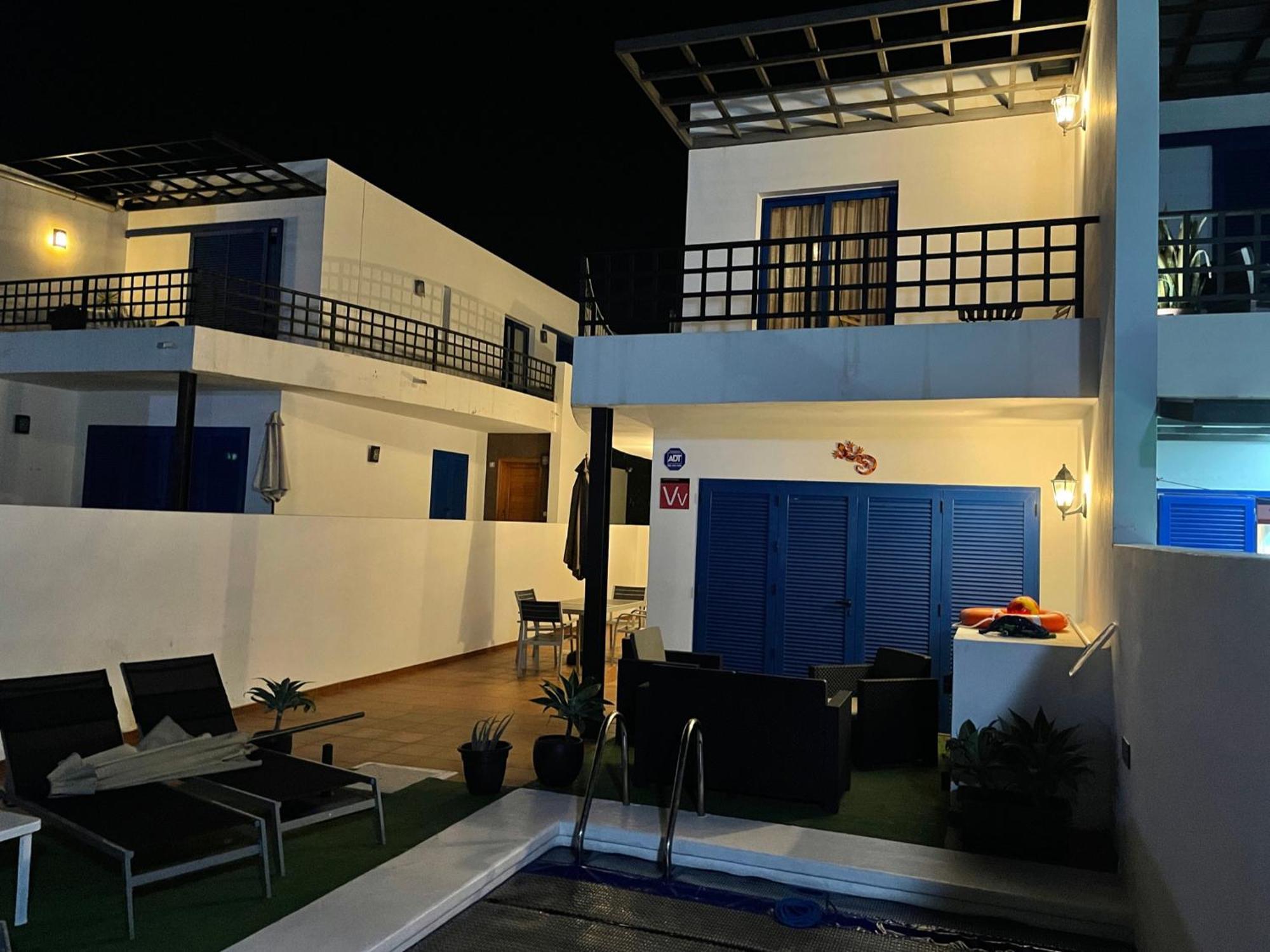 Villa Erimar Плая Бланка Екстериор снимка